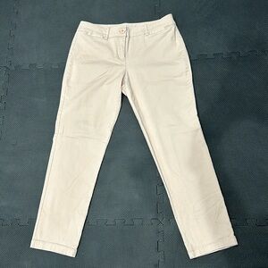 NEW YORK AND COMPANY size 4 peachy pink chino pant